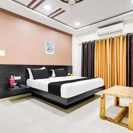 Super Collection O Indore Near Omax City 1 Kanadiya Zewnętrze zdjęcie